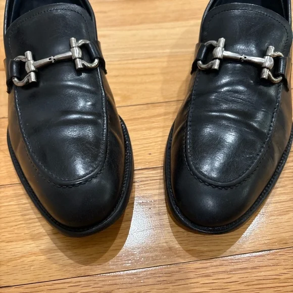 Men's Black Leather Loafers - Picture 3 of 7